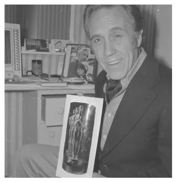 Dad's Oscar No-Show