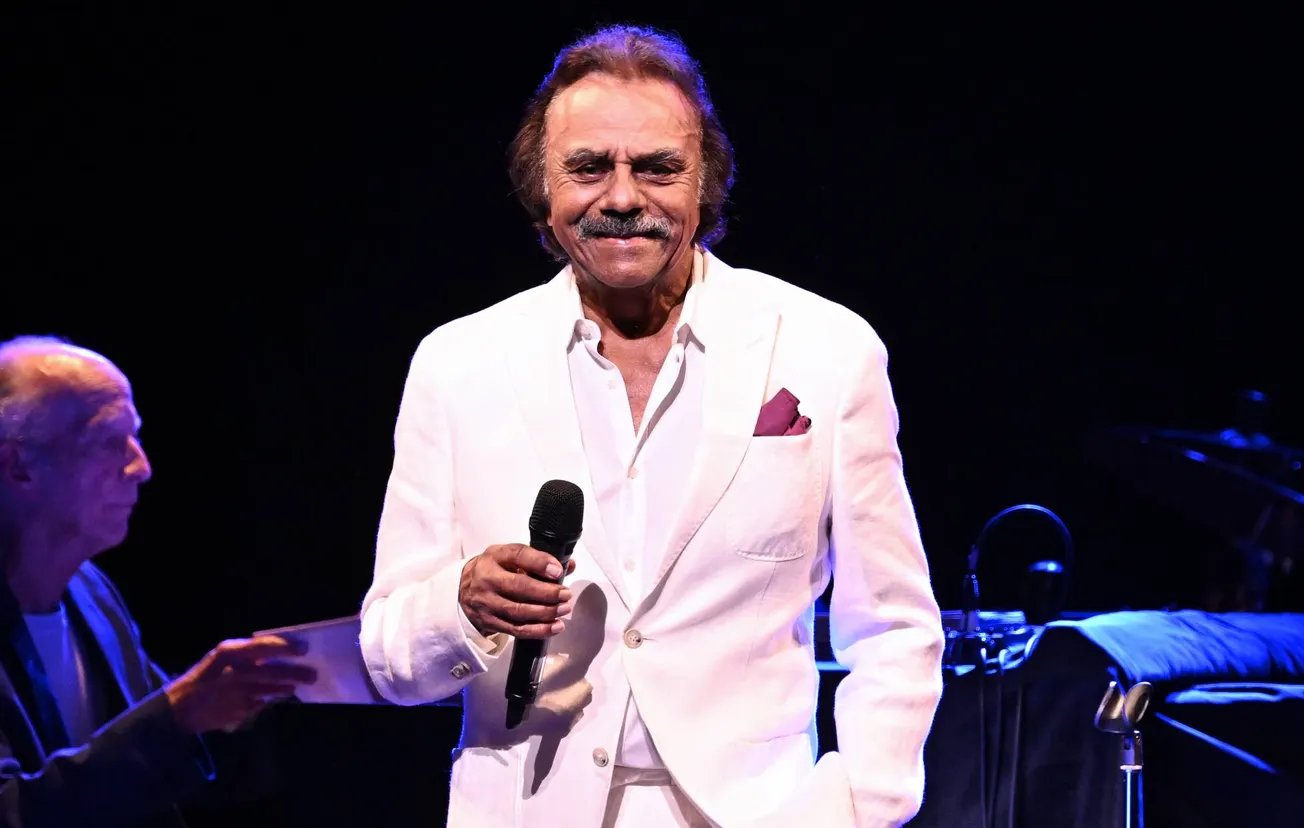 Johnny Mathis retiring from live music after 70 years