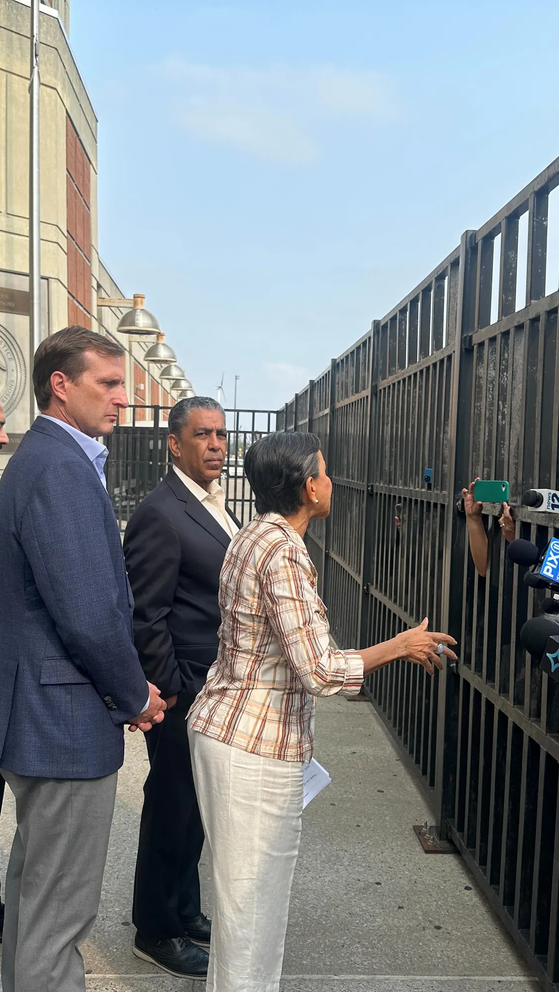 Black Catholic congressman 'incarcerated' while trying to enter immigrant detention facility in Brooklyn