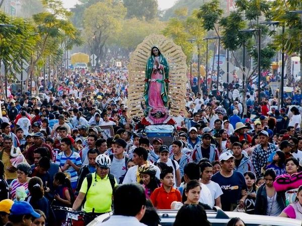 Interkulturní pohádka o Panně Marii Guadalupské