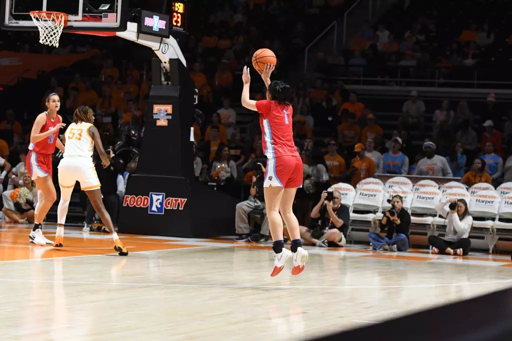 Liberty Women's Basketball Falls to Tennessee