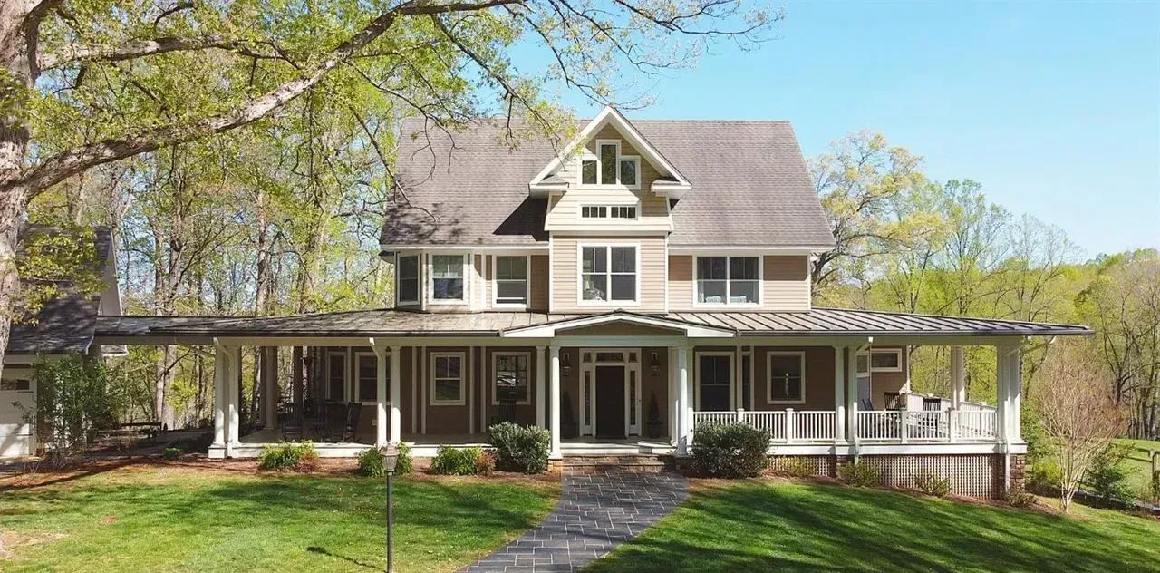 Who Bought What? This Week’s Real Estate Moves