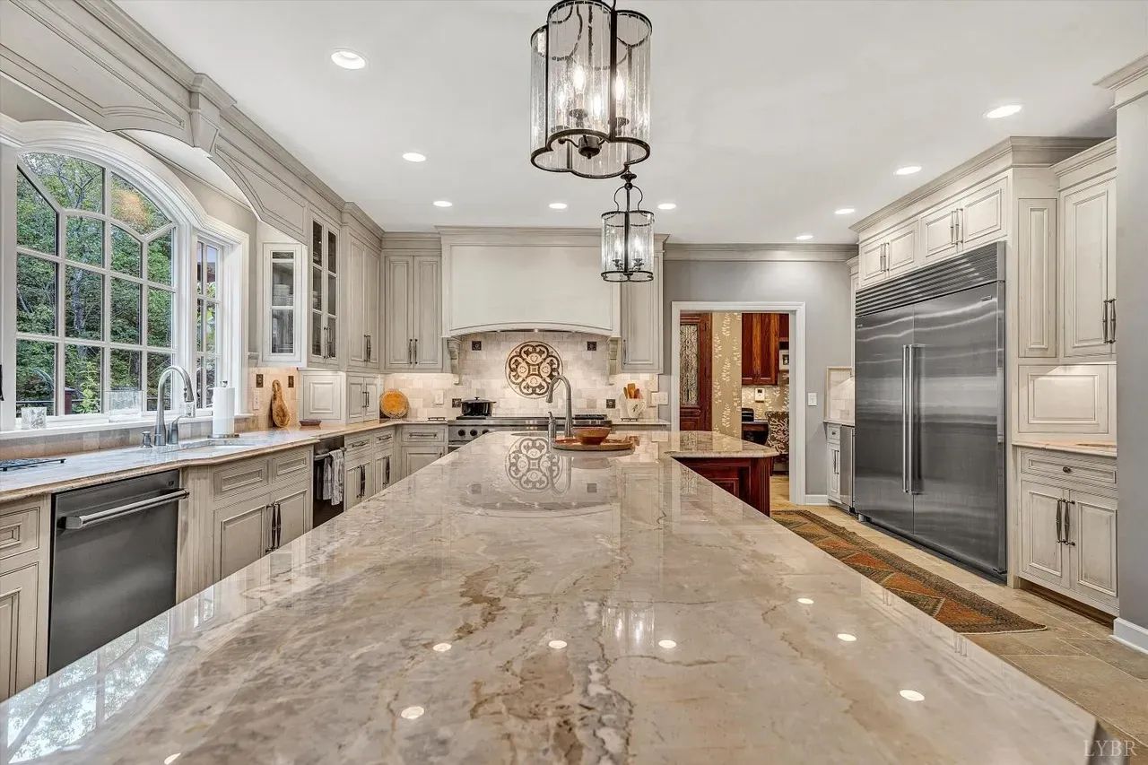 Inside the Escrow: Homes That Found New Owners This Week