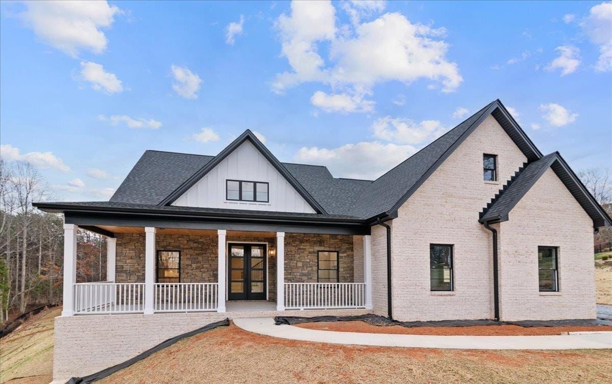 Settling In: Homes Bought and Sold in Our Region