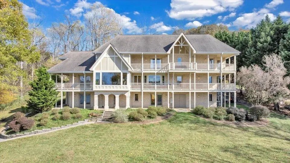 Bedford County’s $1.3 Million Lakefront Sale Leads Another Week in Greater Lynchburg Real Estate