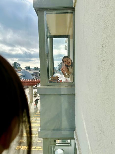 Window to window