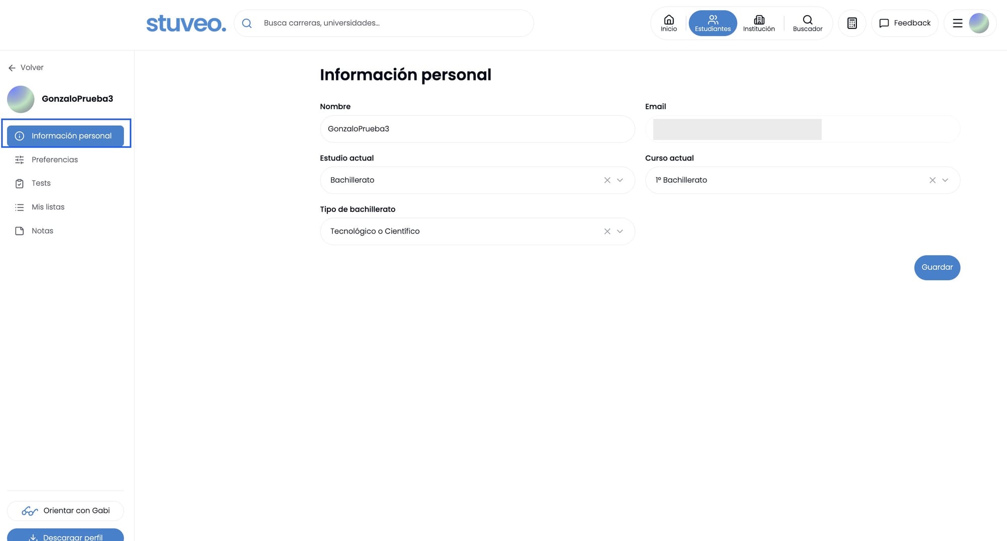 Pestaña Información personal del perfil del alumno, marcada en el menú lateral