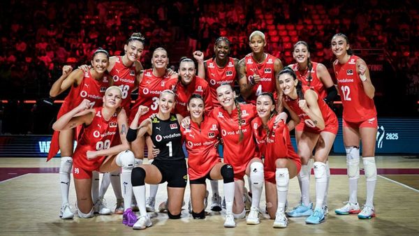 Türk Kadın Milli Voleybol Takımı, Dünya Şampiyonası’nda İspanya’yı 3–0 Yendi