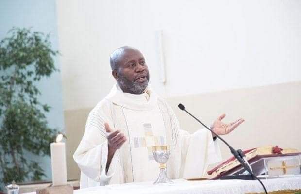 St Ignatius Parish Priest, Father Charles Chilinda Dies.