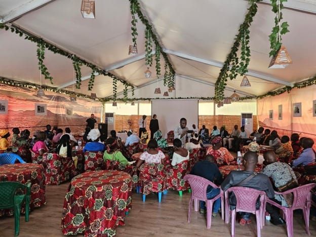 The prospects of relations between the churches of Russia and the CAR were discussed at the round table of the Russian House in Bangui.