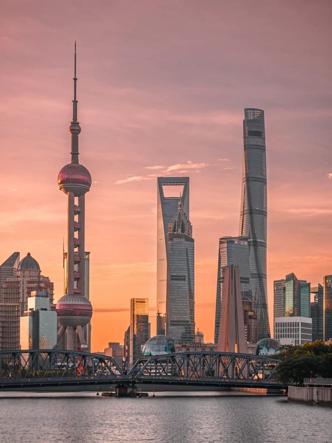 Travel Guide tag feature image