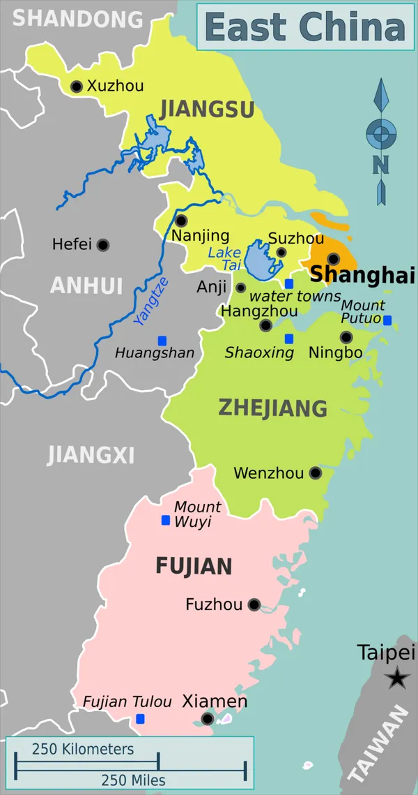 Citywalk in East China