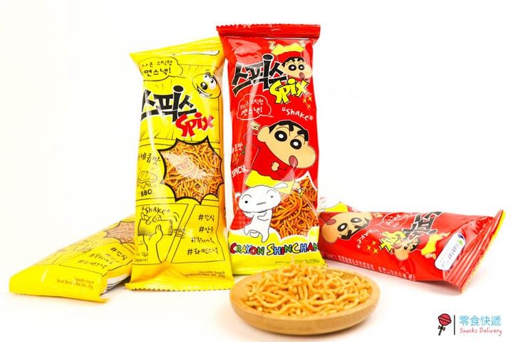 SPIX 搖搖香脆點心麵 🐤 讓人愛不釋手，一口接一口的小雞麵！