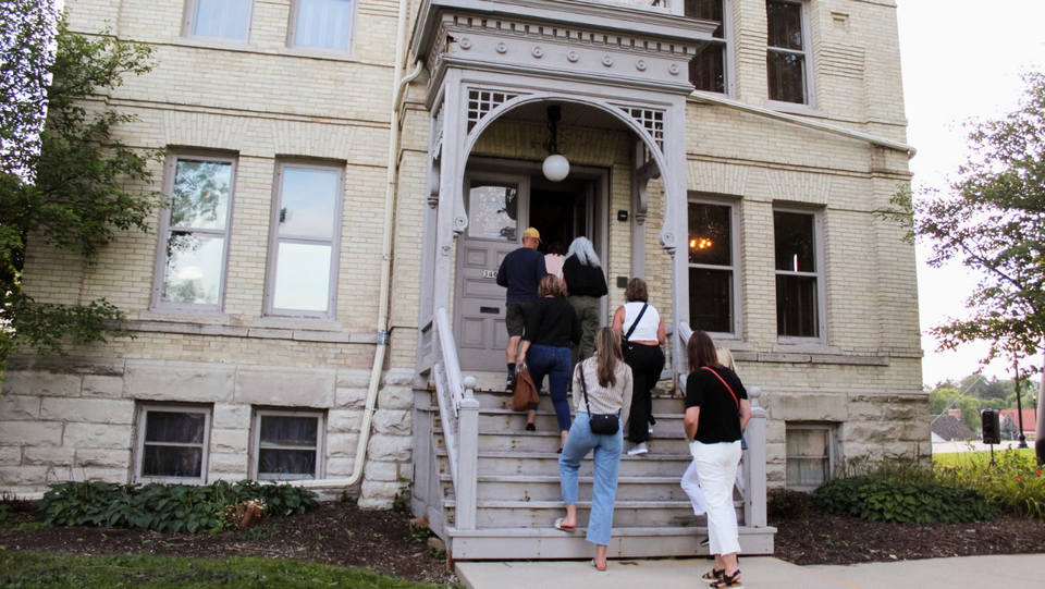 Member-Exclusive Tours of the 1886 Jailhouse