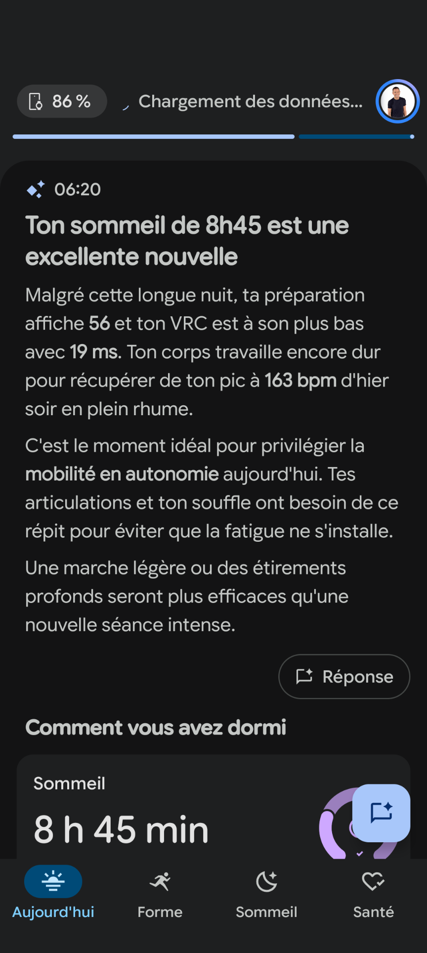 Capture d'écran de l'application Santé sur Pixel 11 Pro montrant un rapport IA sur le sommeil, avec préparation à 56, VRC à 19 ms et recommandation de privilégier la mobilité en autonomie