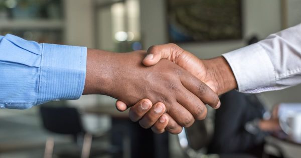 越境ECの返品トラブル｜「偽物すり替え」「Payment Dispute」急増の実態