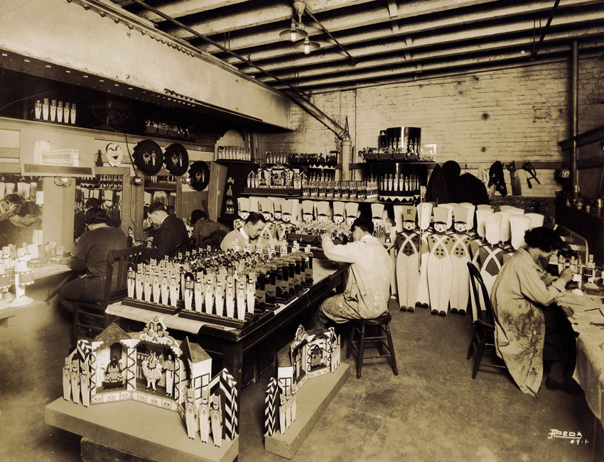 Landy R. Hales's studio, Princess Theater, West 49th Street, New York, ca. 1923