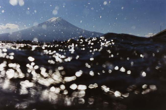 Kawaguchiko, 2003 
From the series <i>half awake and half asleep in the water</i>
C-Print 
© Asako Narahashi, Courtesy <a href=