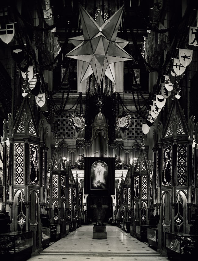 Wanamaker's Grand Court, Philadelphia, 1927
