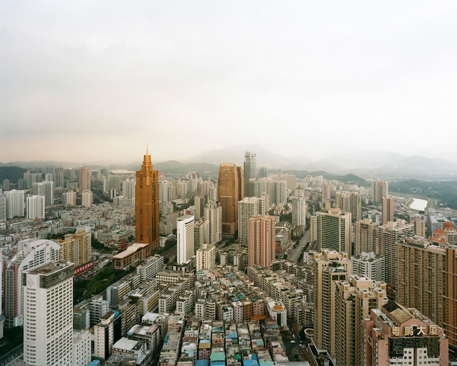 Sze Tsung Leong
Luohu District, Shenzhen, 2008
From the Series 