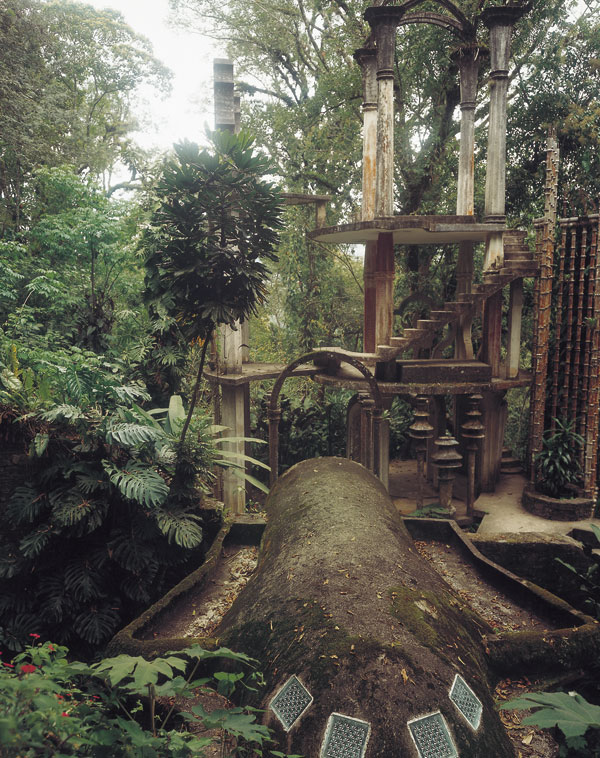 Structure with roof shaped like a whale (Sally Mann, 2006)