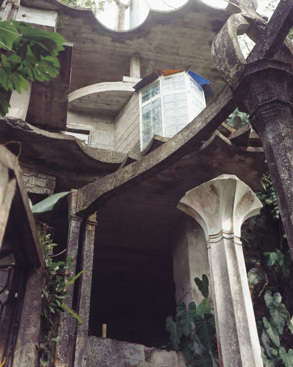 House of Don Eduardo, detail (Sally Mann, 2006)