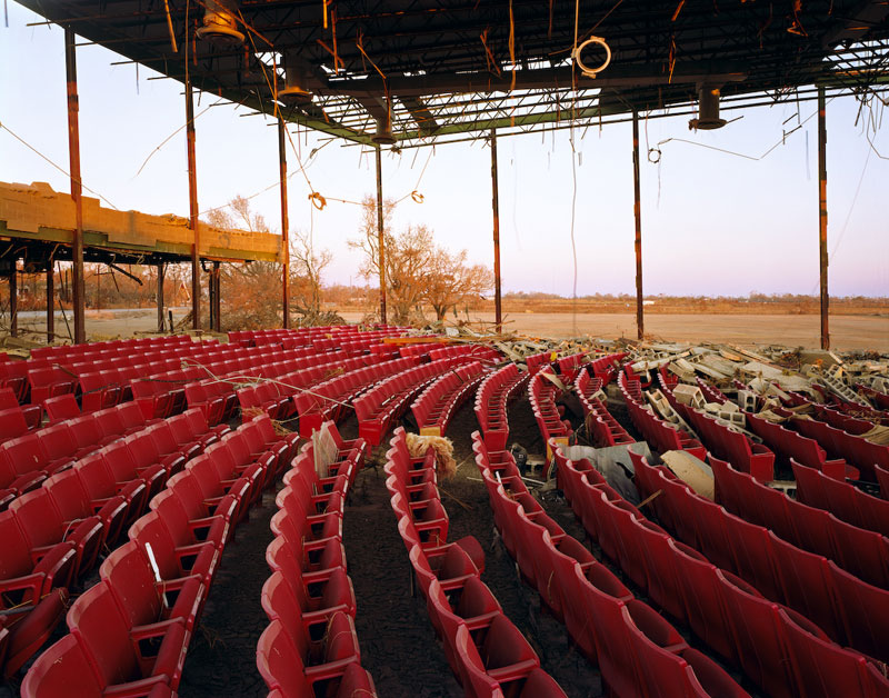 Auditorium<br />
All images courtesy PEER Gallery, all images copyright © respectively Wyatt Gallery and Radek Skrivanek, all rights reserved.