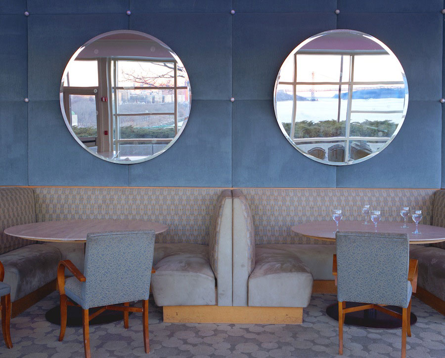 The River Room, Riverbank State Park, 145th Street 
From the series: Inside New York Eateries, 2009