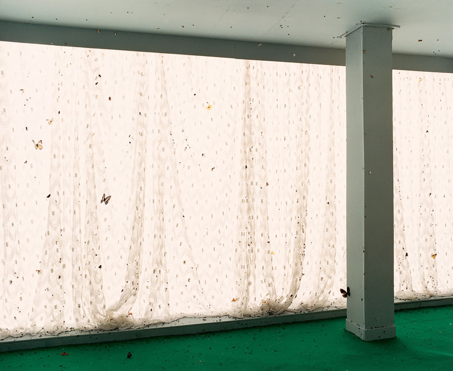 Untitled III (Office), 2005. Diasec mounted c-type print. 120 x 150 cm. Edition of five.