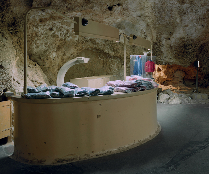<em>Carlsbad Caverns Tee-Shirt Stand, N.M.</em> Fujiflex Lightjet C-Print, 20 x 24 inches.