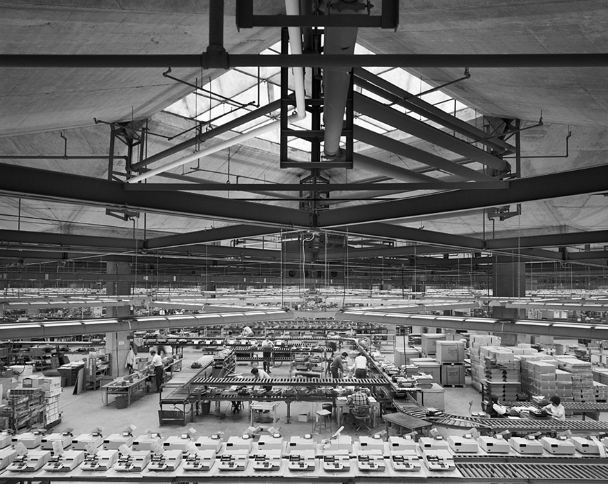 Olivetti Underwood Factory, Louis Kahn, Harrisburg, PA, 1969, Gelatin Silver Print, © Ezra Stoller, Courtesy Yossi Milo Gallery, New York.