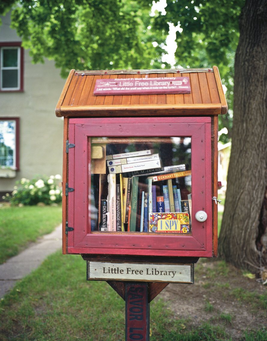 Richard F. Boi Memorial Library, First Little Free Library, Hudson, Wis., 2012.