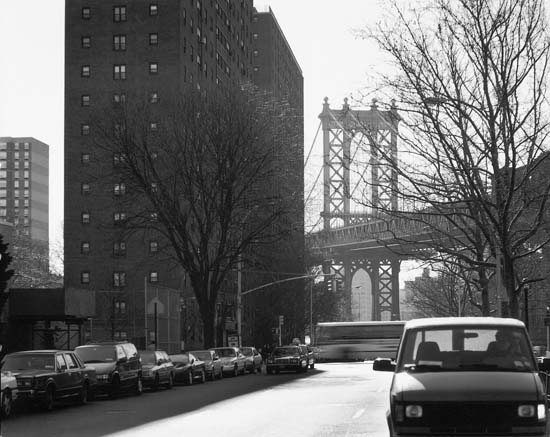 Pike between Henry and Madison Streets, 1997
