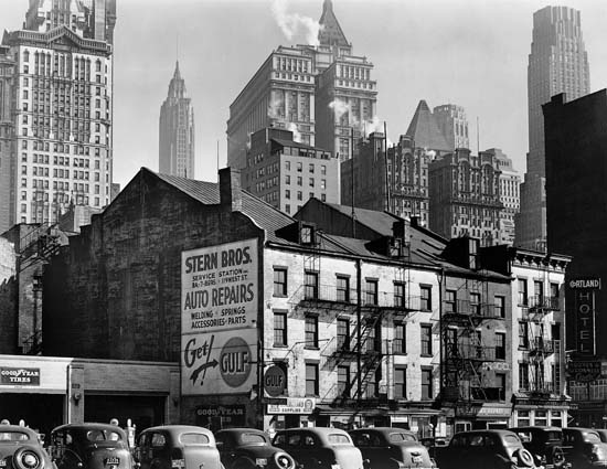 Vista from West Street, Nos. 115-118 between Dey and Cortlandt Streets, 1938