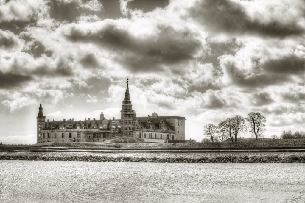 Rosencrantz and Guildenstern Are Wed