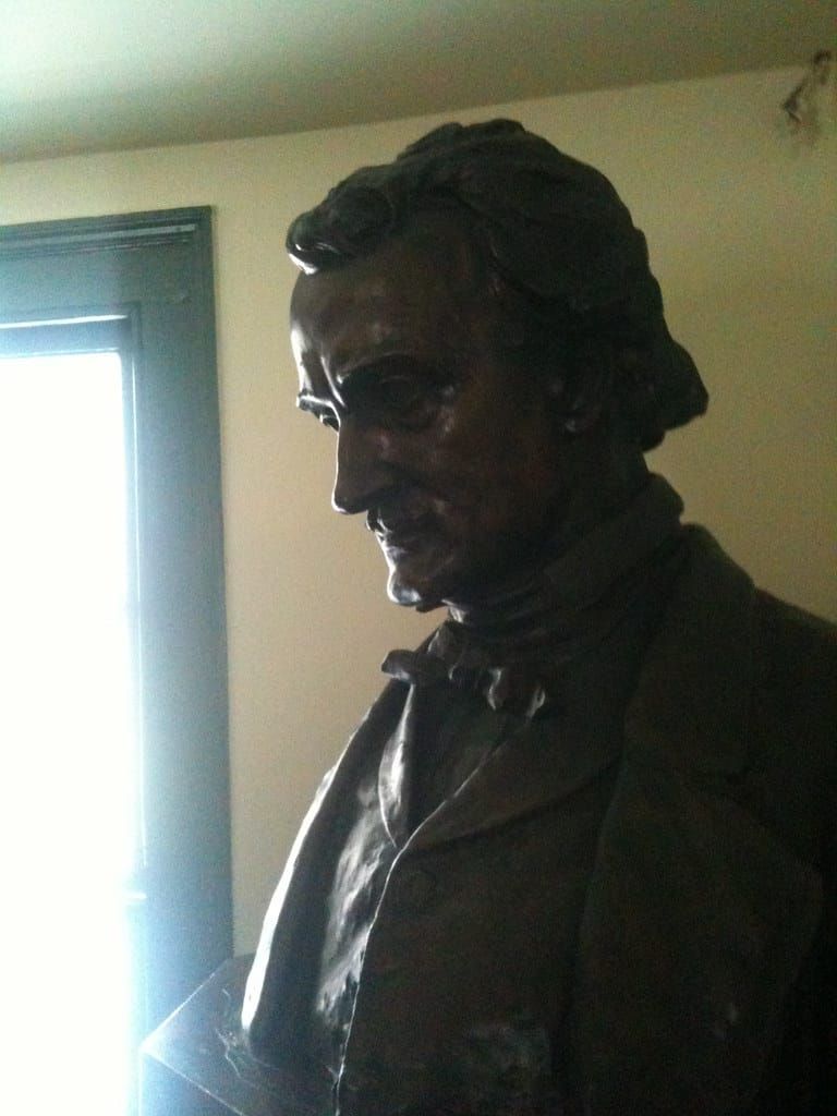 Edgar Allan Poe Cottage