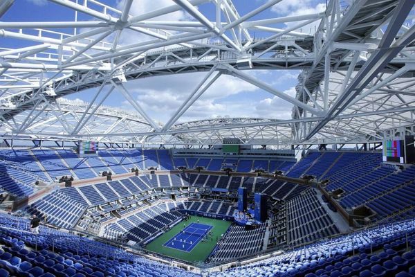 O maior estádio de tênis do mundo