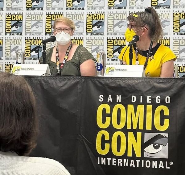Tilly and Susan (masked!) on the IDW Star Trek comics panel at SDCC 2025