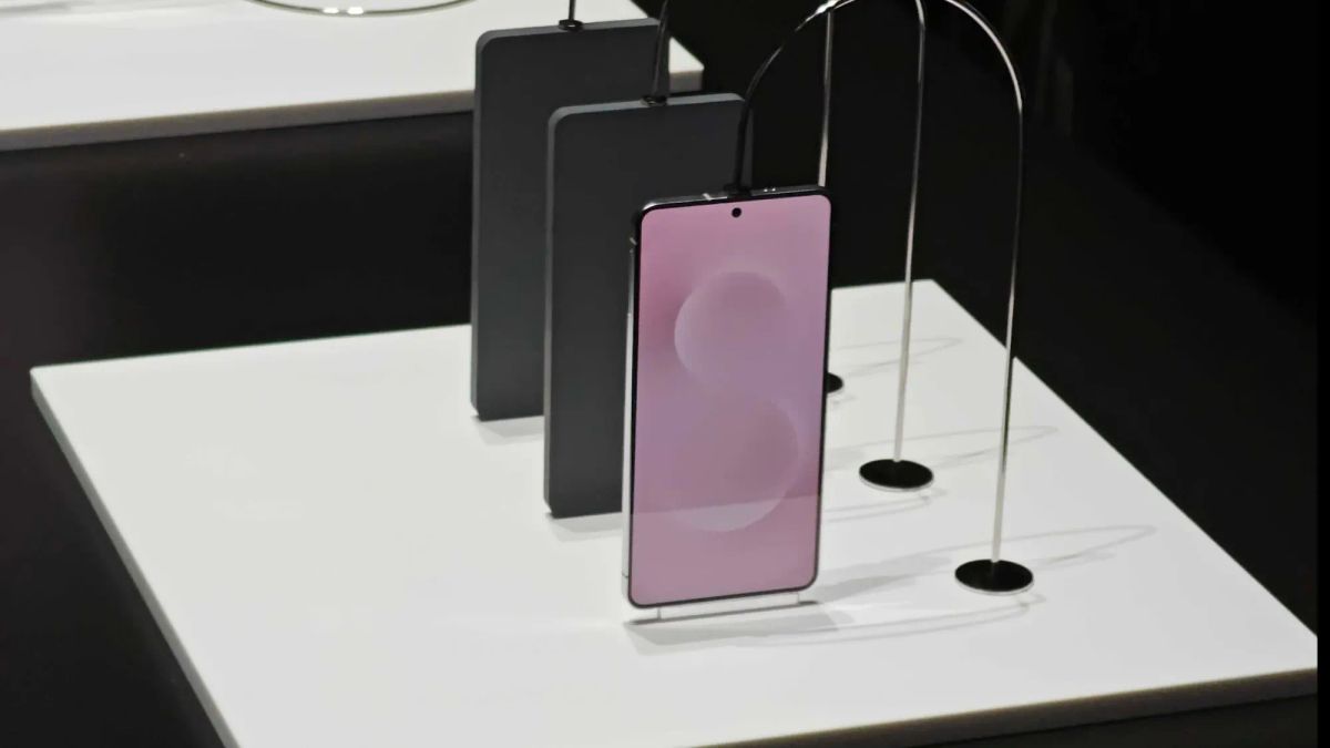 Samsung reportedly halting Galaxy S26 Edge development