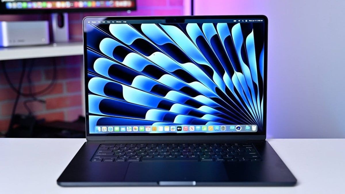 Apple to release A18 Pro-powered MacBook in 2026