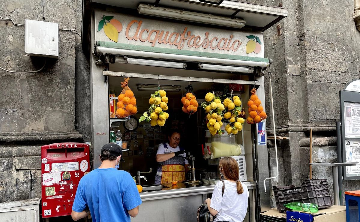 (Principiante) La limonata a cosce aperte di Napoli