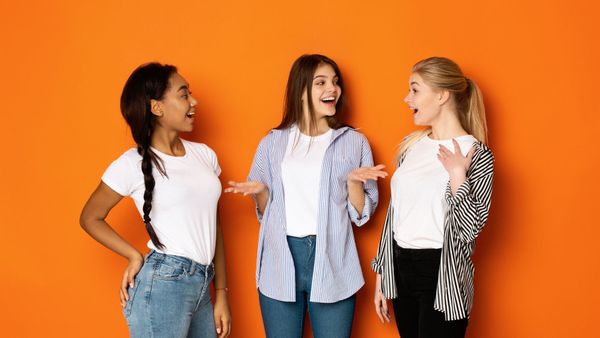 (Intermedio) "Sghei", "Bella", "Bro": lo slang giovanile italiano