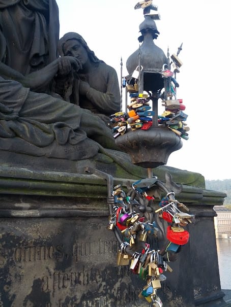 prague-locks
