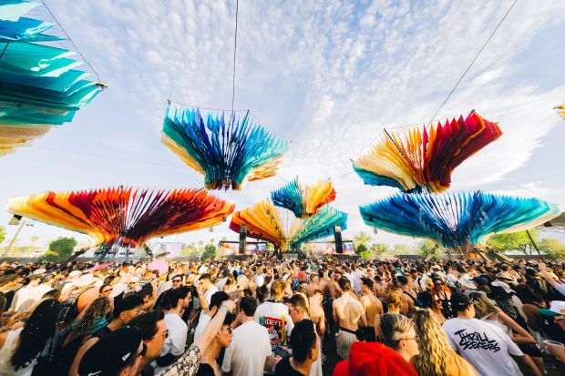 Coachella continues with Weezer, T-Pain and a Bernie Sanders appearance