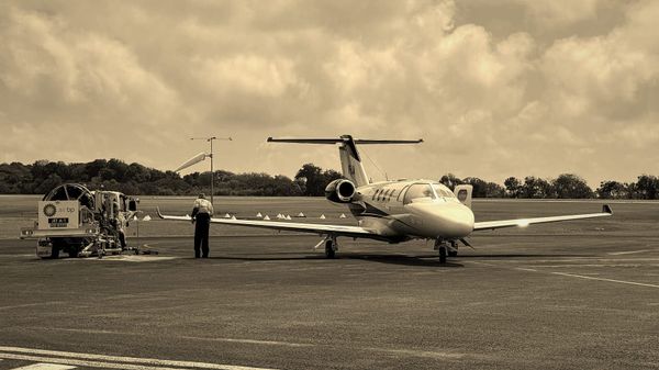 Singapore to Perth in a Day by Private Light Jet