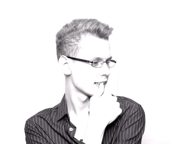 Startups, assholes and teared off computer technics