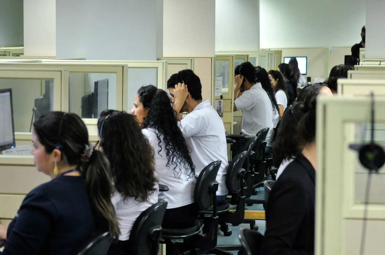 L'intelligenza artificiale generativa potrebbe presto decimare l'industria dei call center
