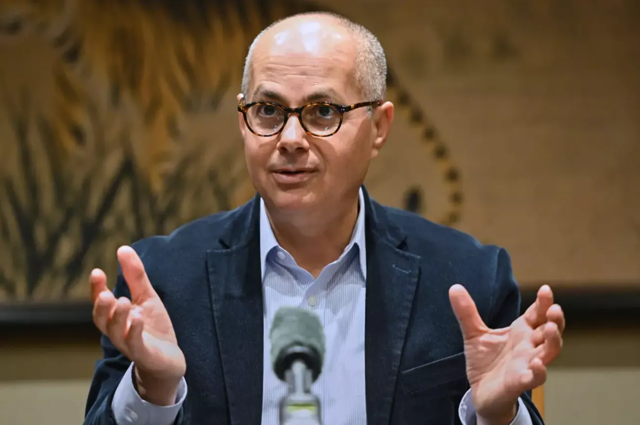 Il Nobel Yaghi lascia Berkeley per un istituto AI in Cina