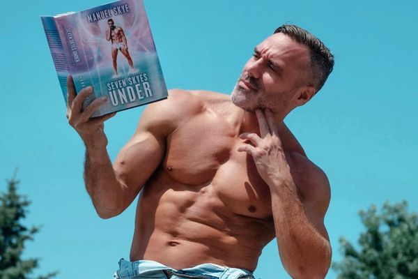 Naked Men Talking: Manuel Skye