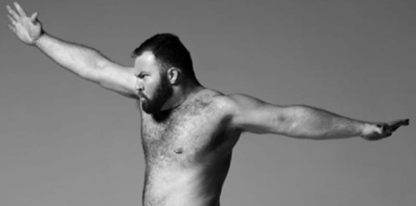 Naked Men Talking: Arrested Movement